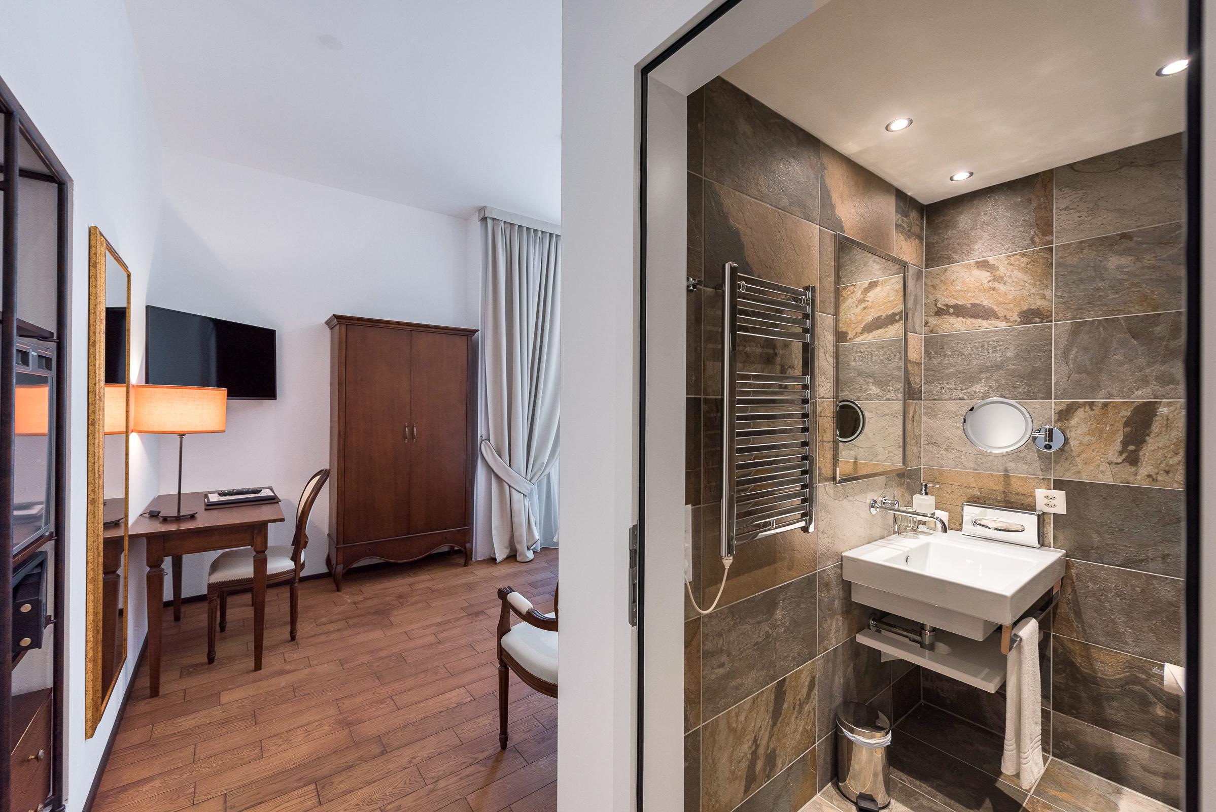 Boutique & Business Hotel La Tureta Гиубиаско Экстерьер фото