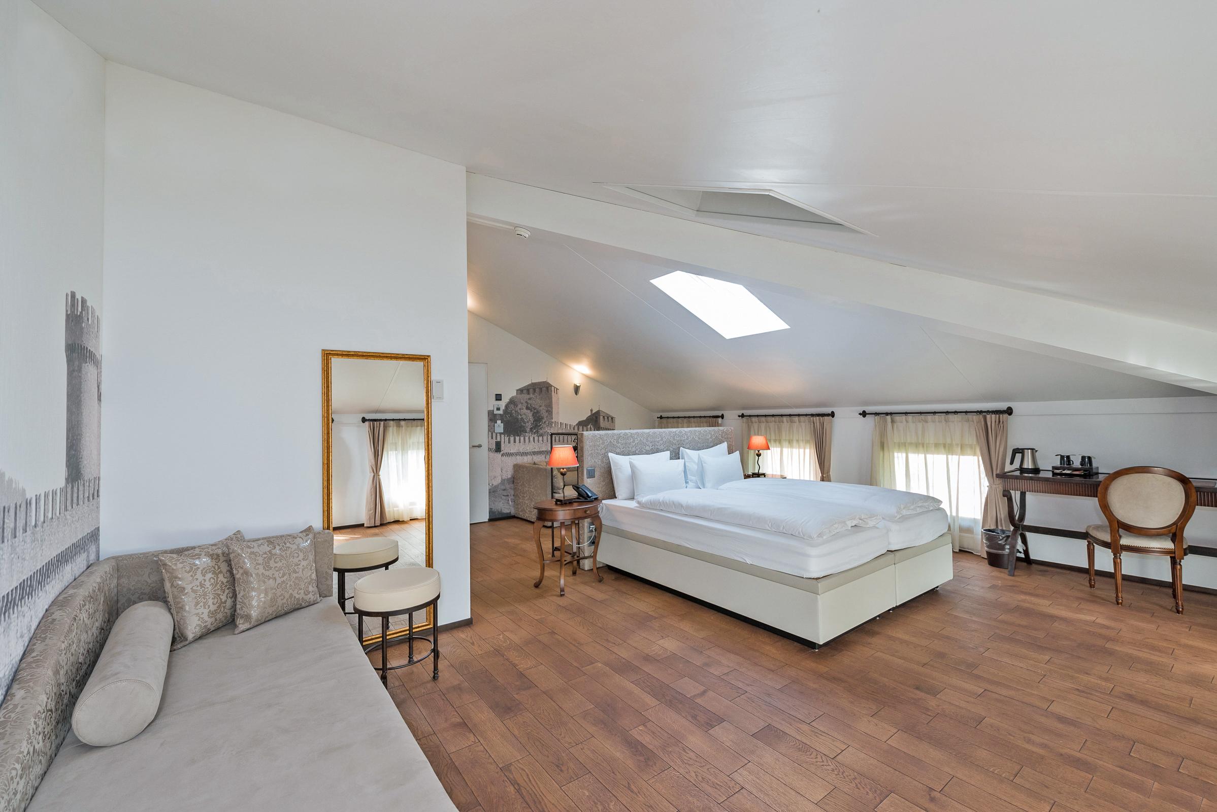 Boutique & Business Hotel La Tureta Гиубиаско Экстерьер фото