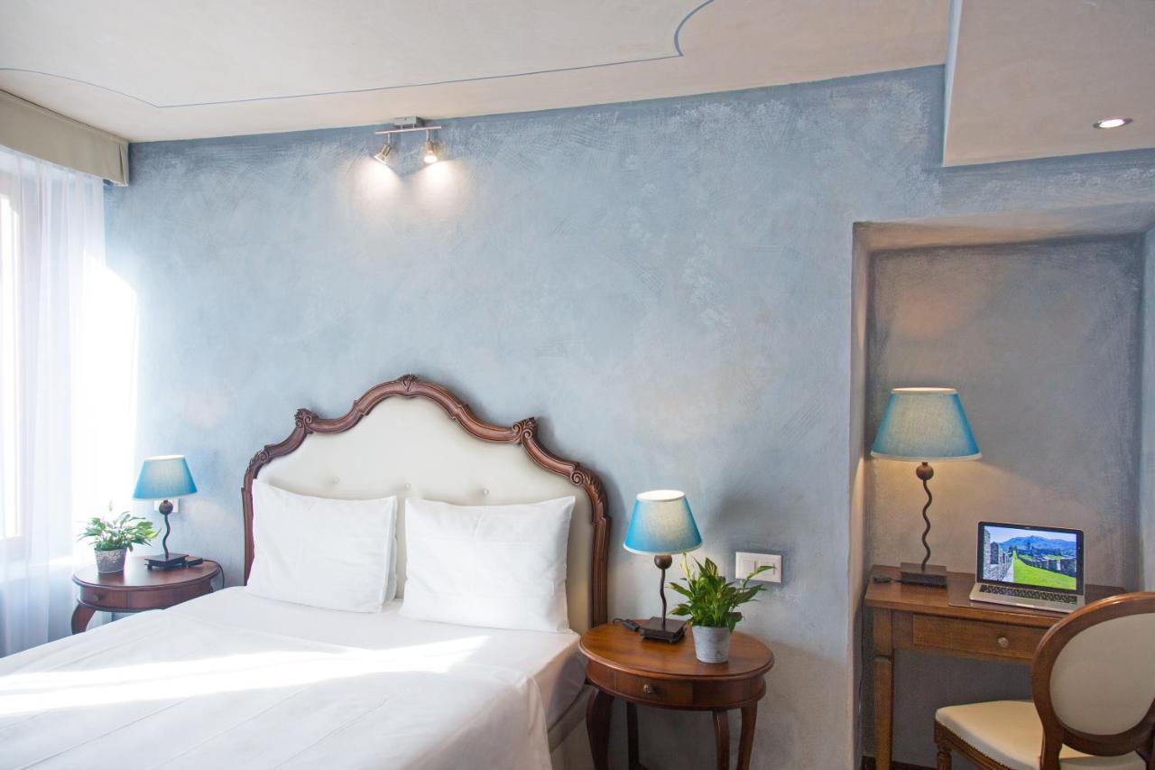 Boutique & Business Hotel La Tureta Гиубиаско Экстерьер фото